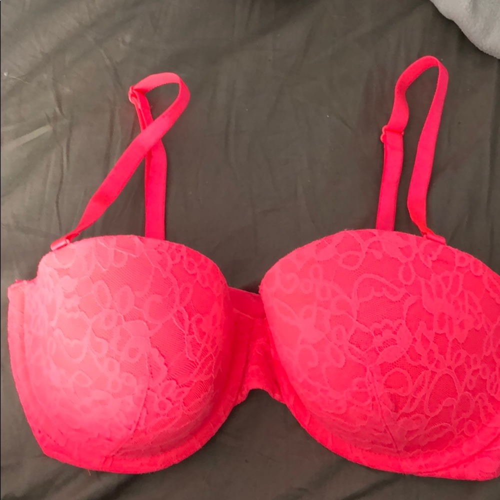 Victoria’s Secret Multi-way (strapless) bra